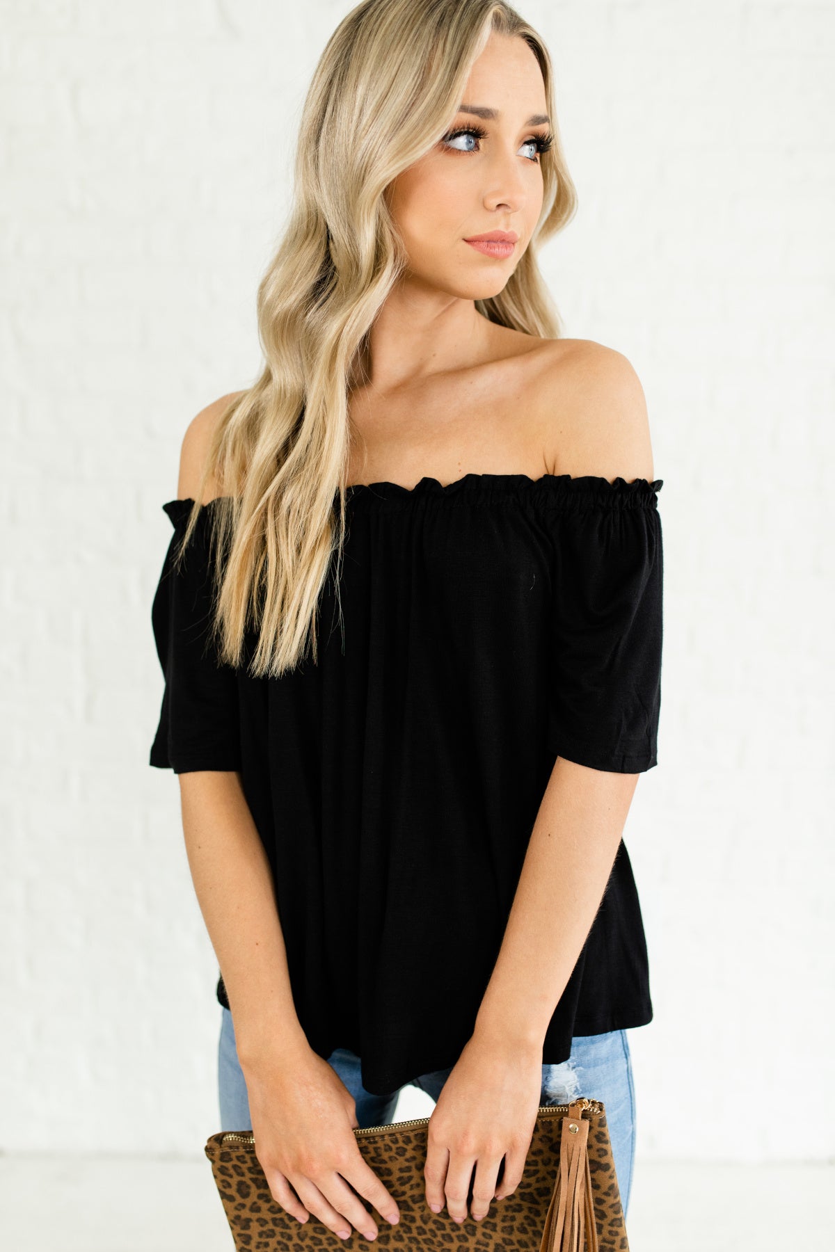 black off shoulder outfit