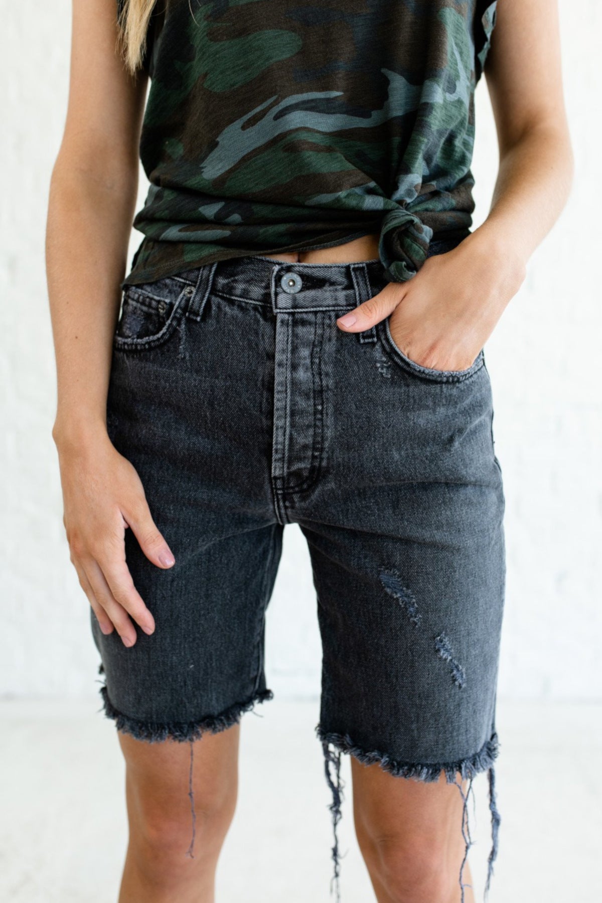 distressed black jean shorts