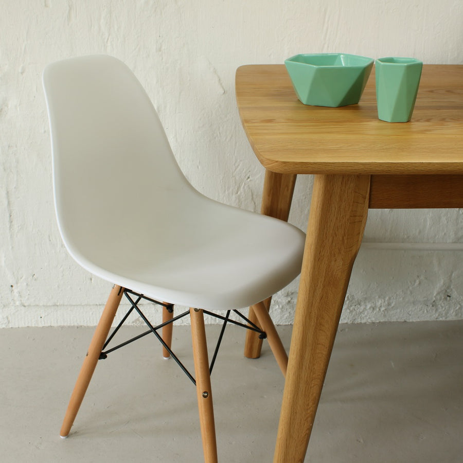 Replica Eames DSW Chair Hong Kong at 20% off - Staunton ...