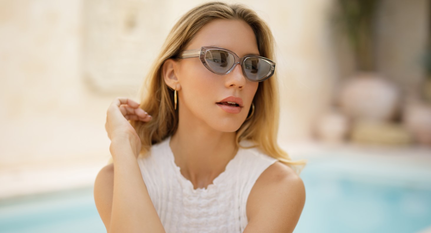 Women Futuristic Polarized Small Faces Sunglasses DISTANT | SOJOS VISION