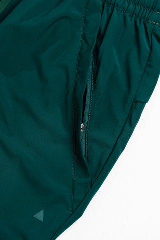 Vitality's upgraded men's Prime Train Short includes secure-zip side pockets