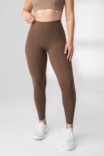 GapFit Sky High Rise Brushed Jersey V-Front Leggings