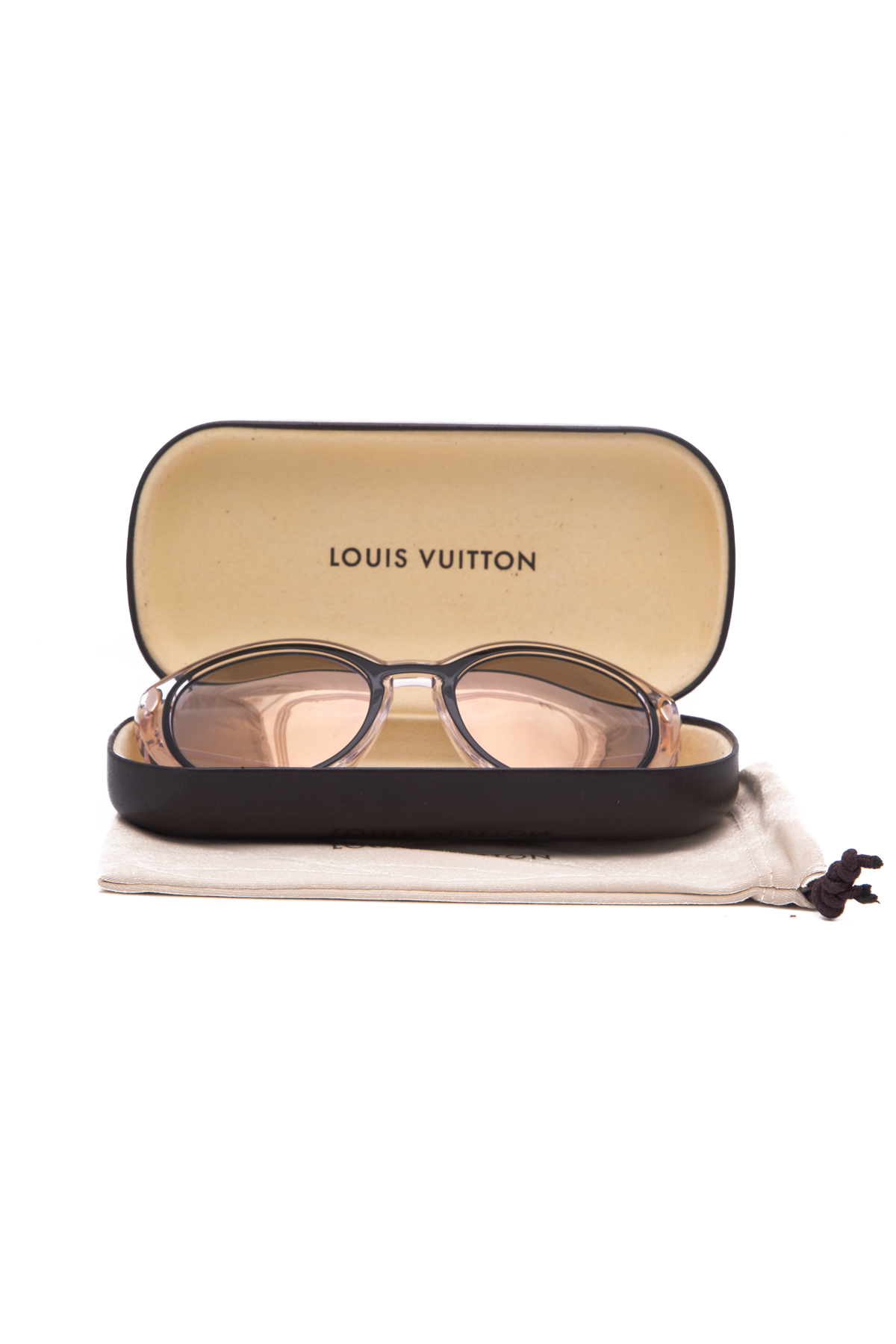 Louis Vuitton LV ESCALE GREASE SUNGLASSES  Sunglasses, Louis vuitton pink,  Dior ring