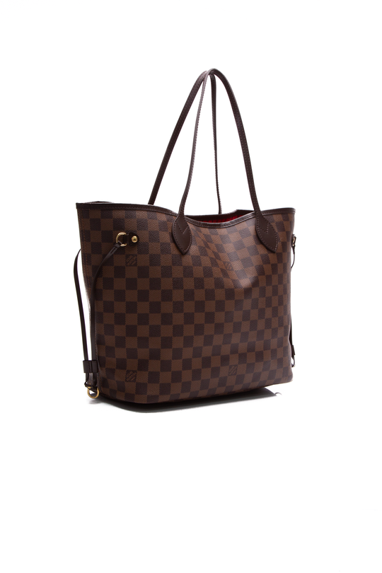 Southern Charm  Louis vuitton crossbody, Fashion handbags, Louis vuitton  favorite mm