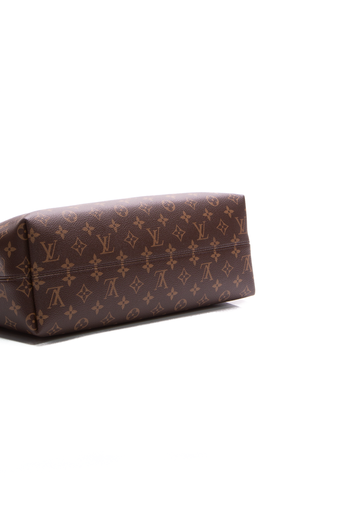 Louis Vuitton Toiletry Pouch 26 #LouisVuitton