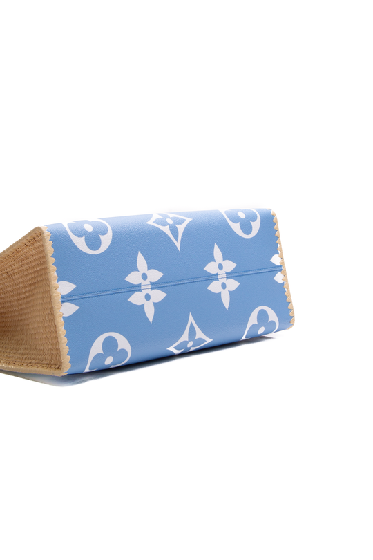 Louis Vuitton Toiletry Pouch 26 LV Escale Bleu