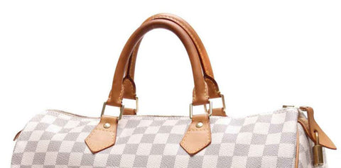 Tried this beauty on today—what do we think?? Perfect speedy size for the  petite queens 👑 : r/Louisvuitton