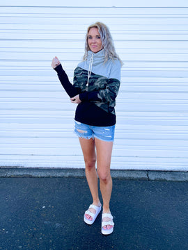 Fern Camo Colorblock Single Hood Sweatshirt