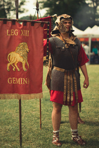 Traditional Italian clothing Roman tunic