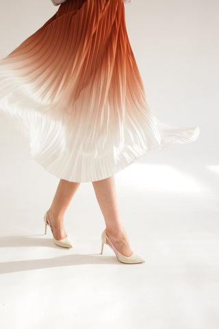 A photo of pleated skirt