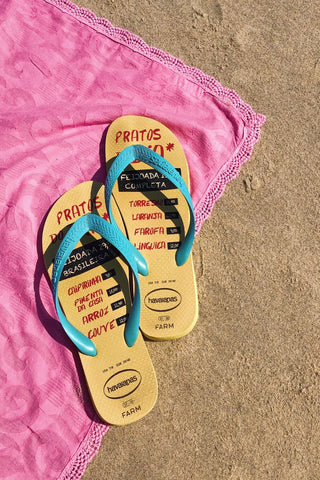 Flip-flops for swimming lessons