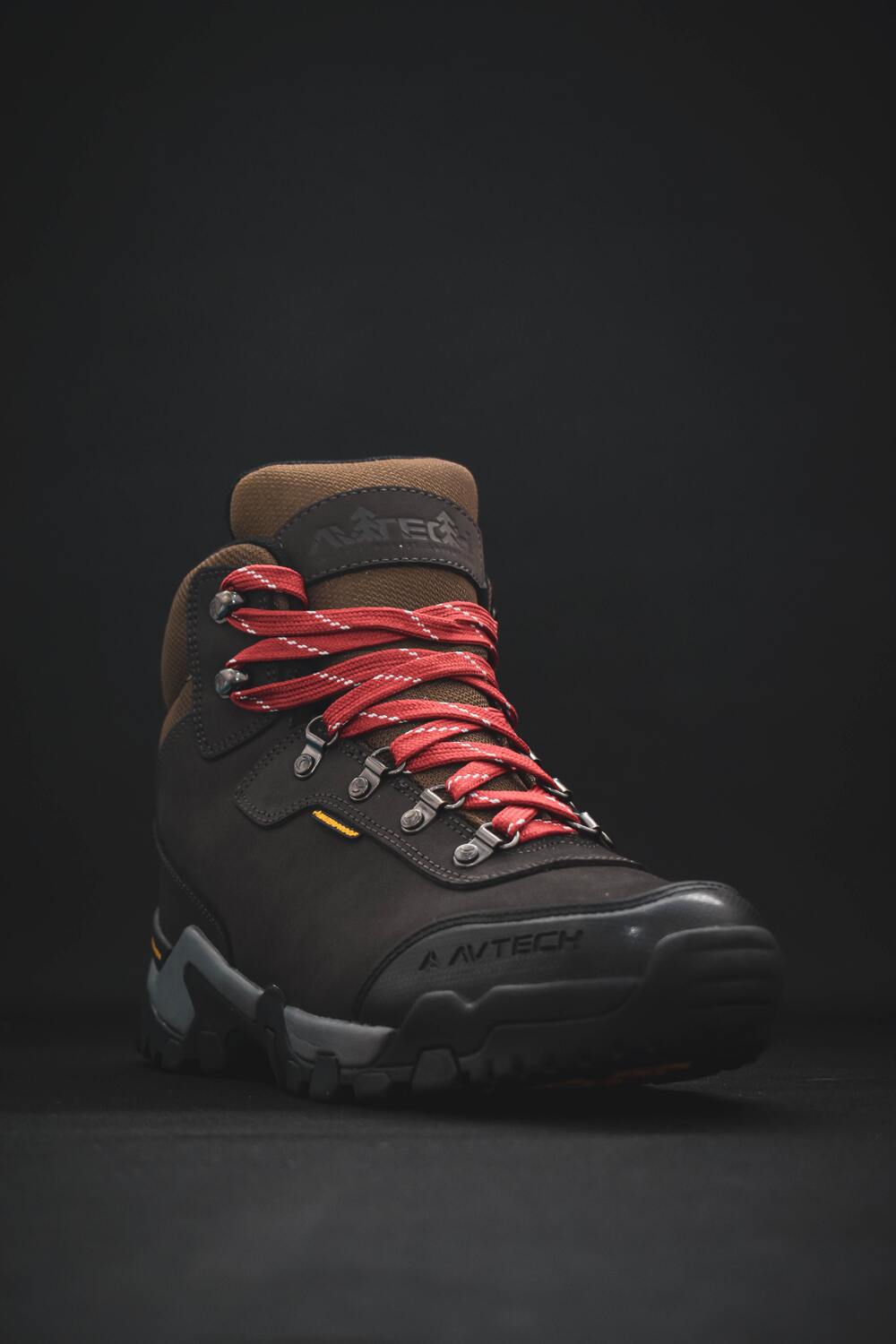 Waterproof hiking boots Norway wear