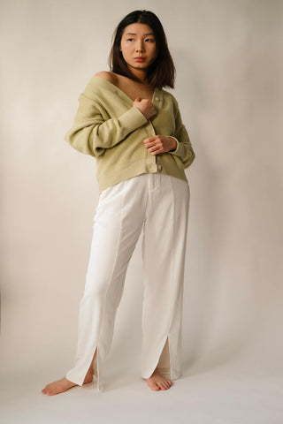 Wide-leg pants