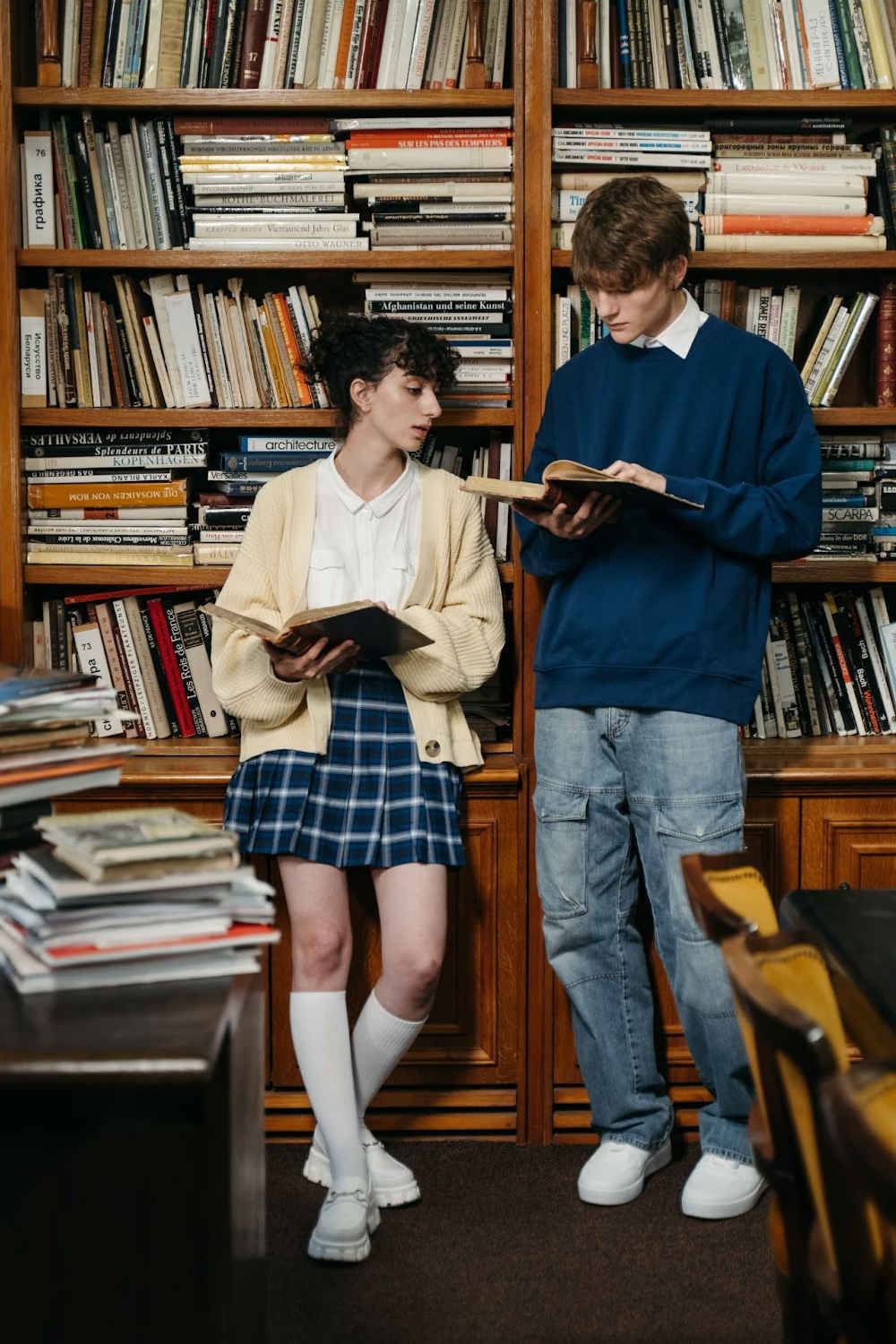 cute library outfits retro cardigan