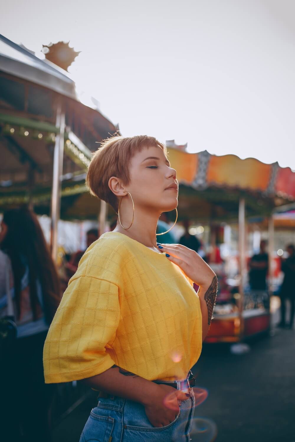 hoop earrings woman