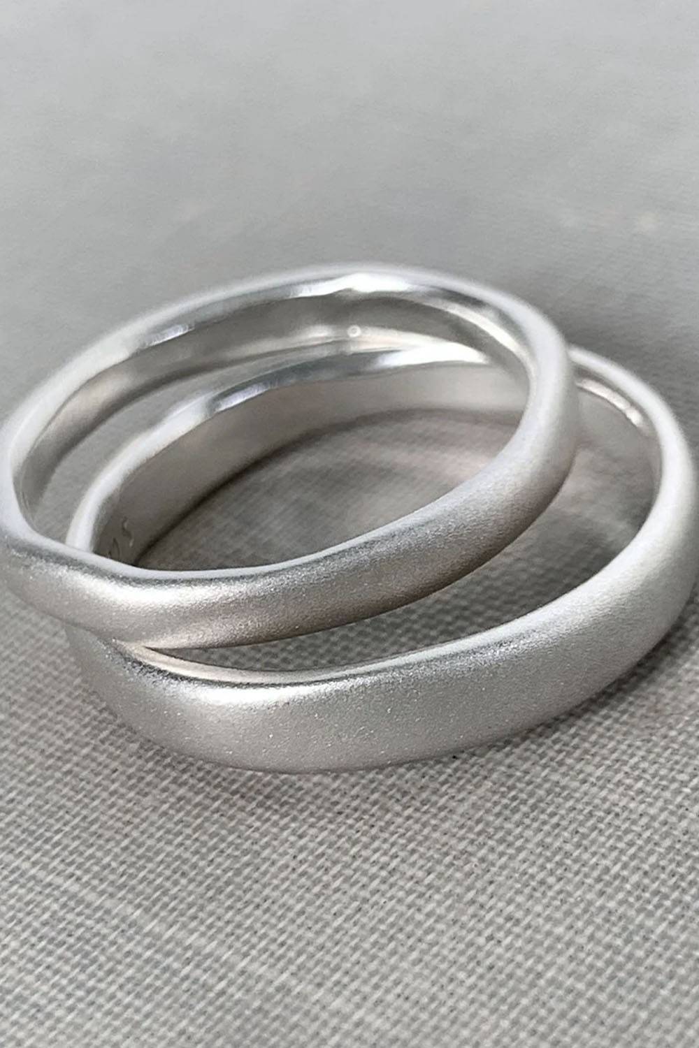 es designs recycled wedding ring