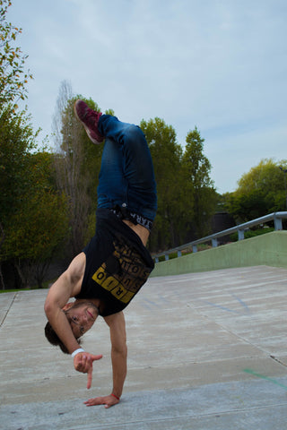 breakdancers wear functional clothes