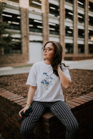 art museum date outfit vintage shirt