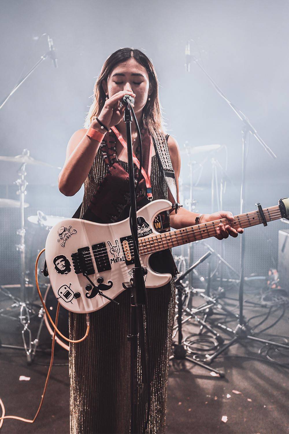 How To Dress Like A Musician 20 Stage Outfit Ideas Panaprium costumes