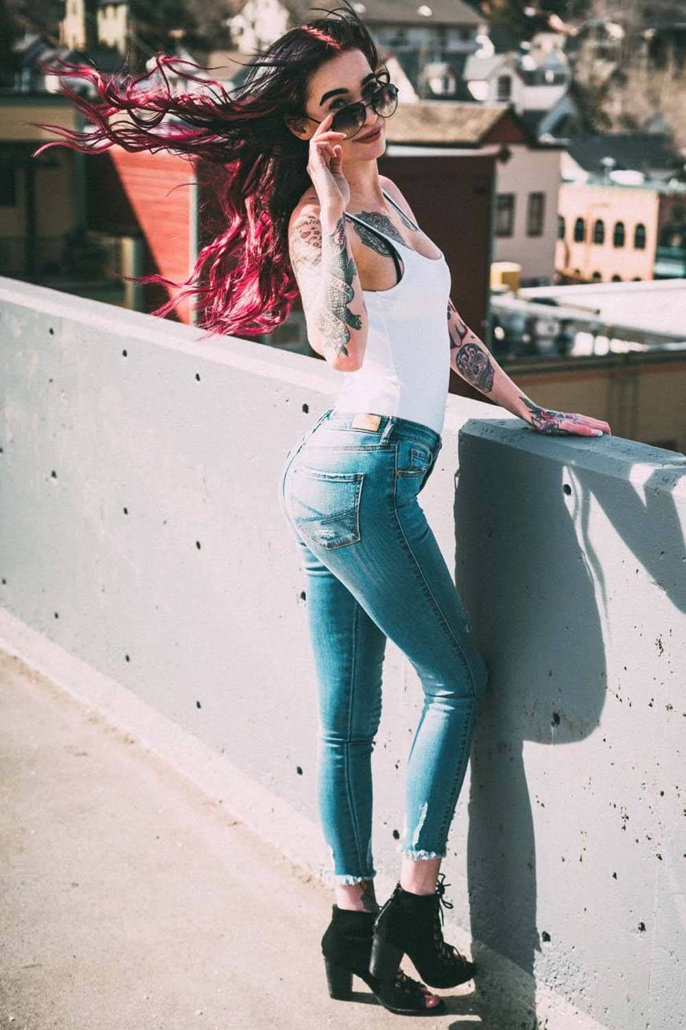cute teen girl skinny jeans