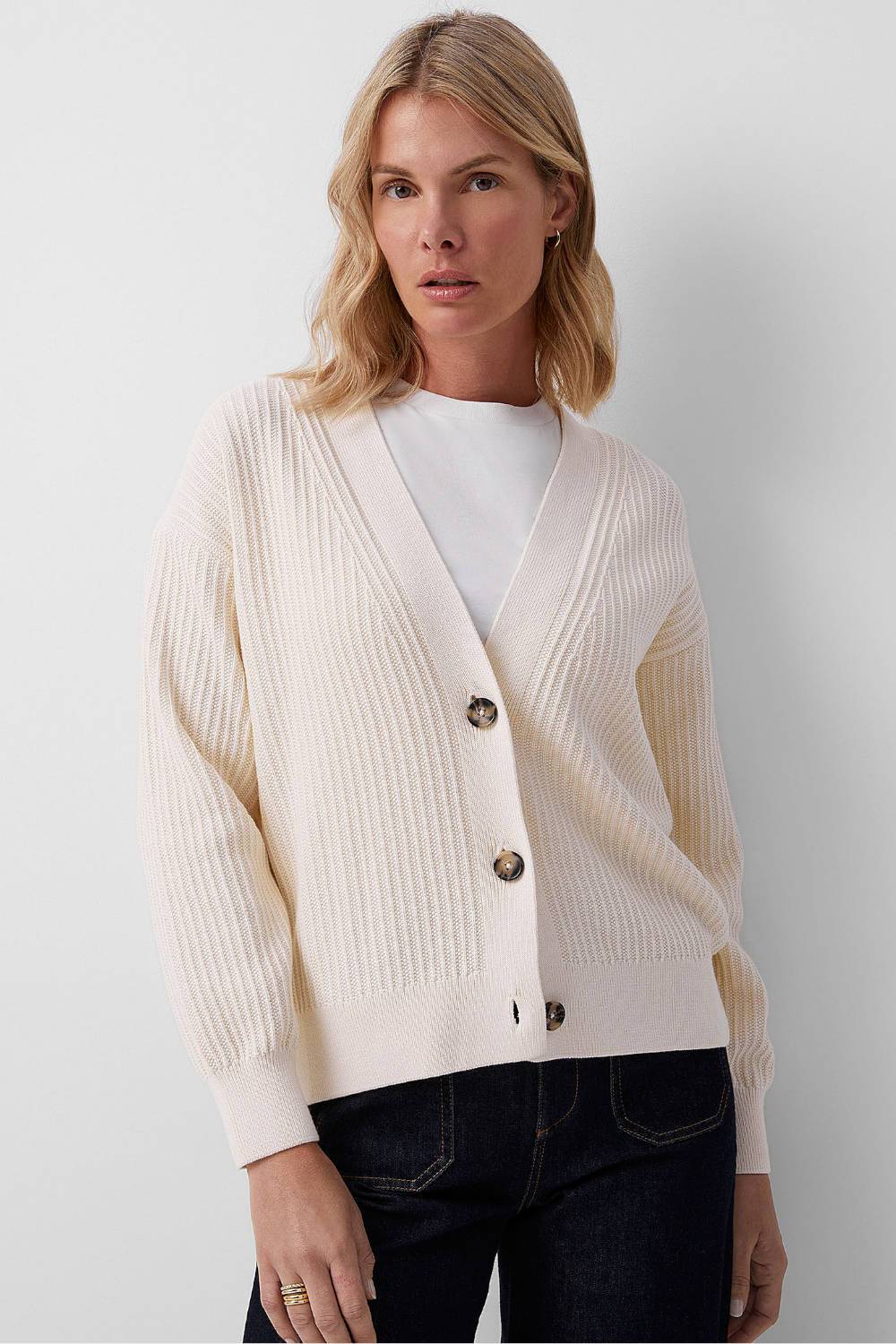15 Best Ethical Brands For Organic Cotton Cardigans | Panaprium