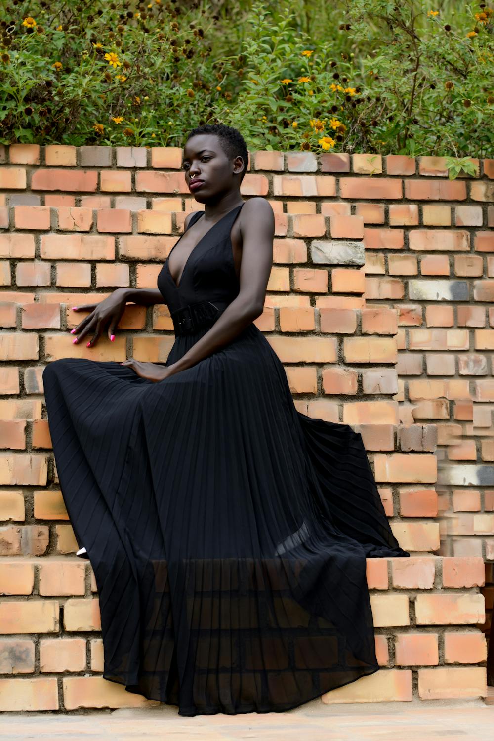 Can you wear black to weddings? Black gowns