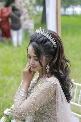 royalcore aesthetics outfits tiara