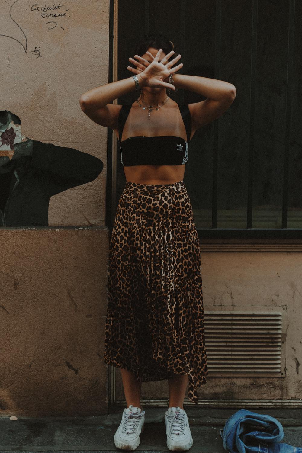 Odesza concert outfits - midi skirt