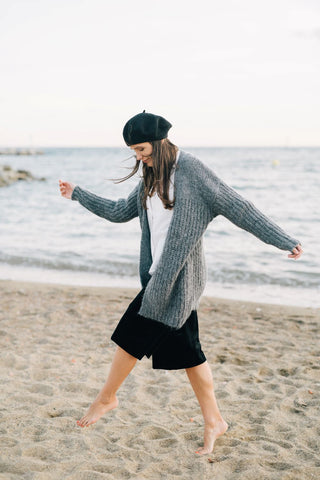 outfits over black dress oversized cardigan