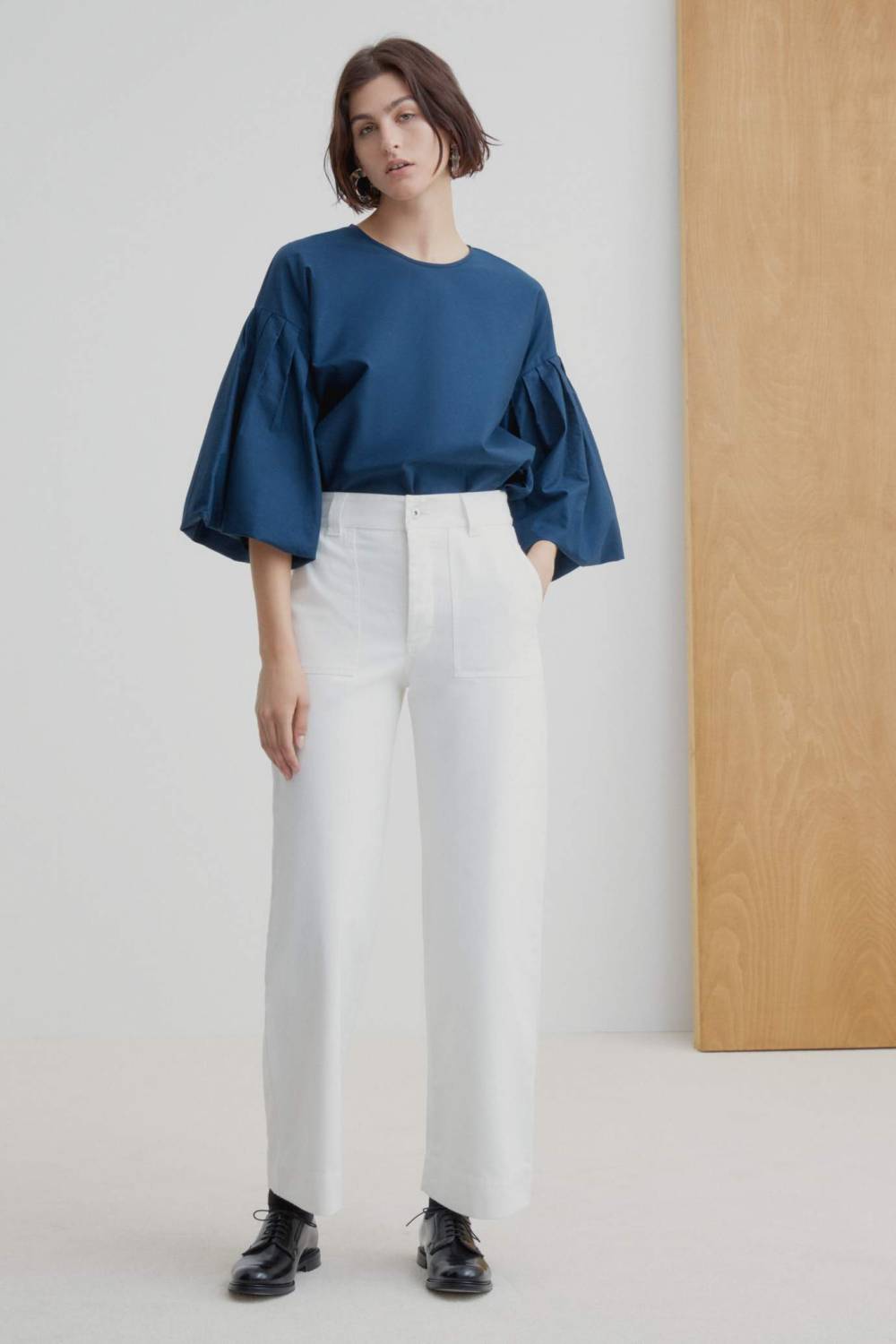 kowtow clothing sustainable denim jeans