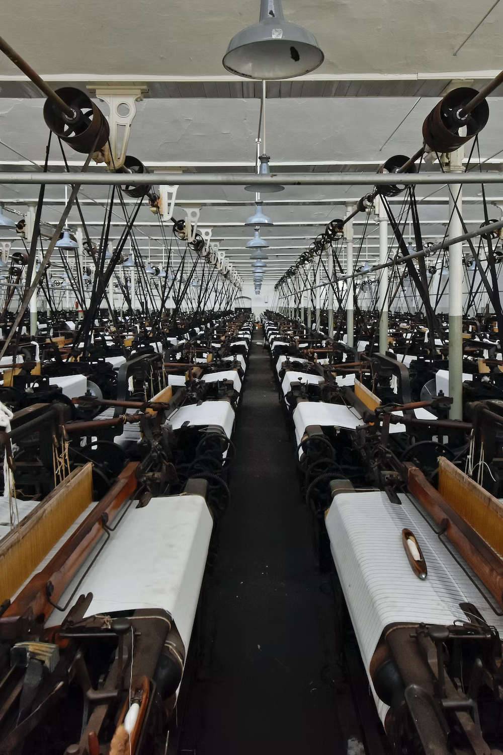 sustainable satin fabric production