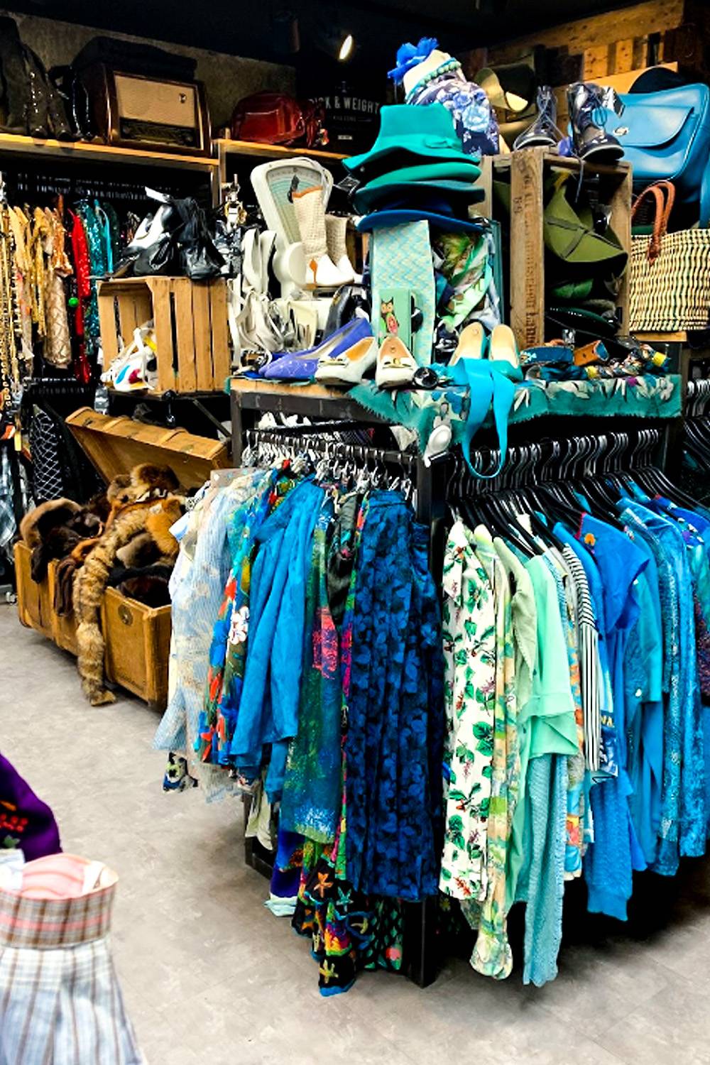 40 Best Thrift Stores In Berlin For Affordable Vintage Panaprium
