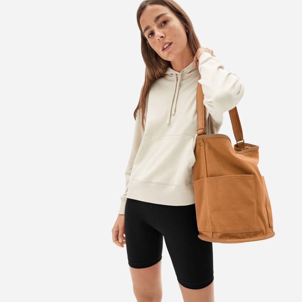 20 Best Basics You Need To Have In Your Wardrobe | Panaprium