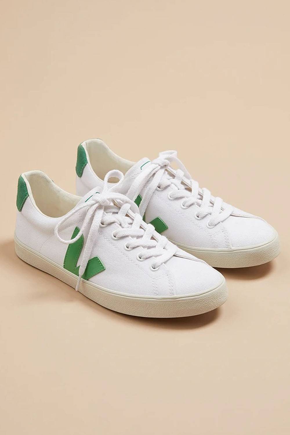 amour vert veja rap concert sneakers