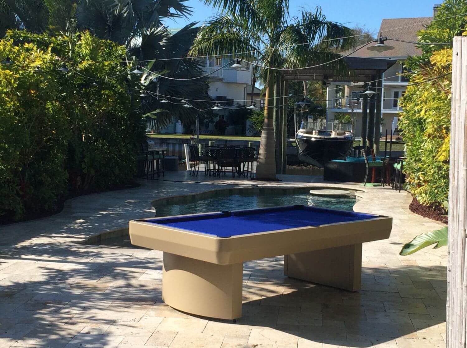 Gameroom Concepts 3000 Series 8ft Outdoor Pool Table