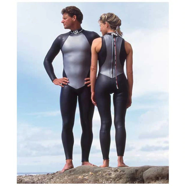 Two people in QR Wetsuits