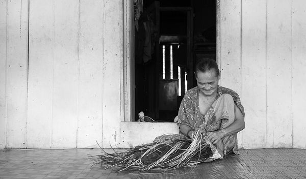 Artisan weaver