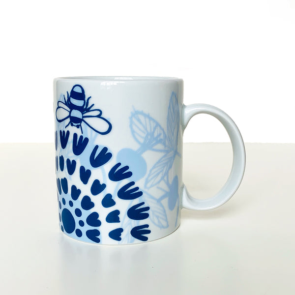 Blue floral mug