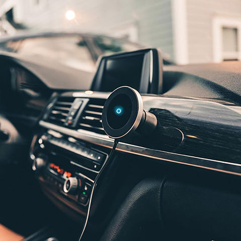 Magnet Mount Wireless Charger stuck to dashboard usage