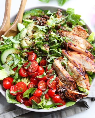 Tomato Basil Turkey Salad With Balsamic Shallot Herb Vinaigrette