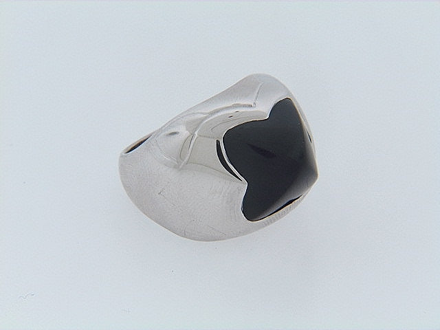 bvlgari onyx pyramid ring