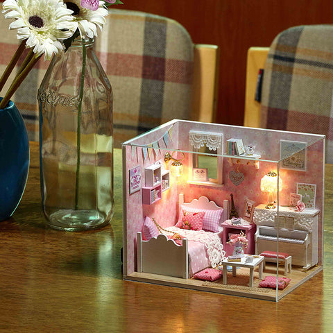 wooden dollhouse miniatures