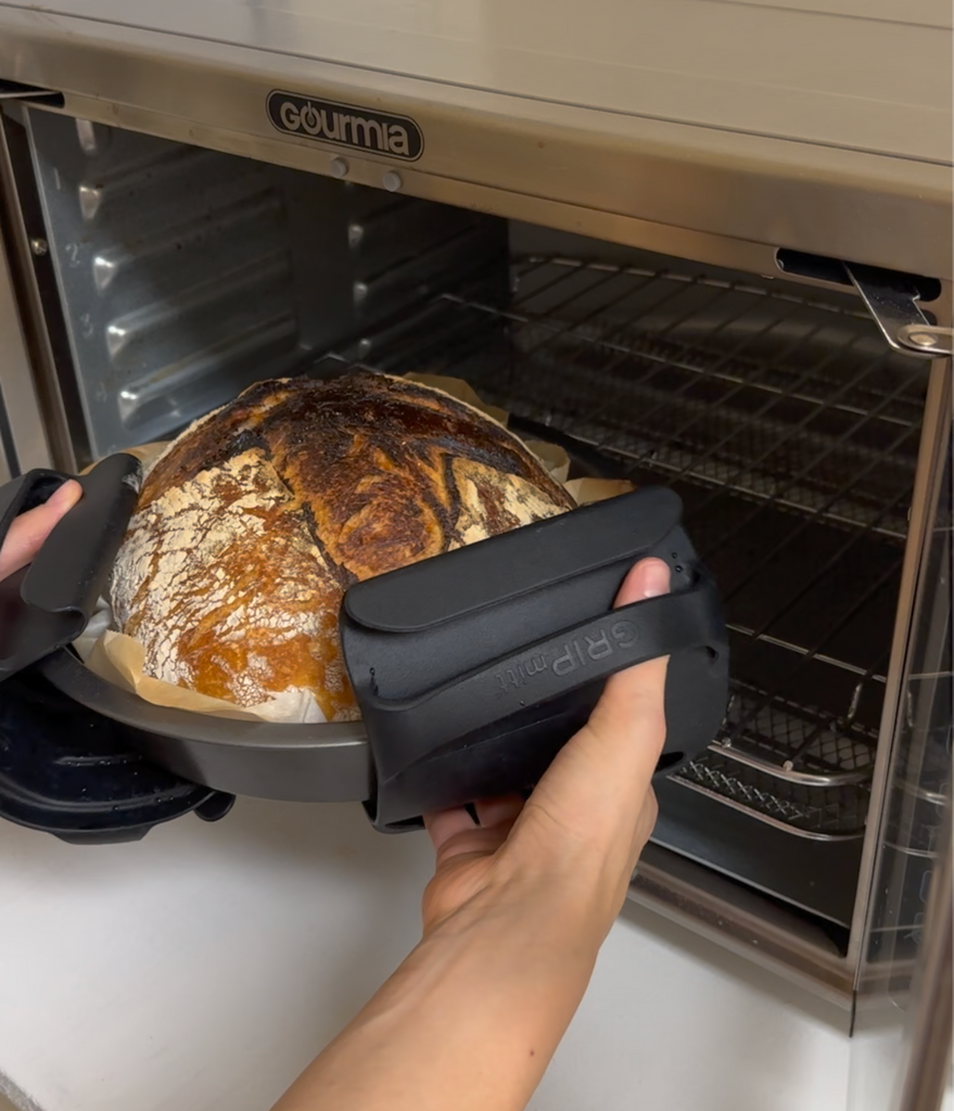 Bread with GRIPmitts