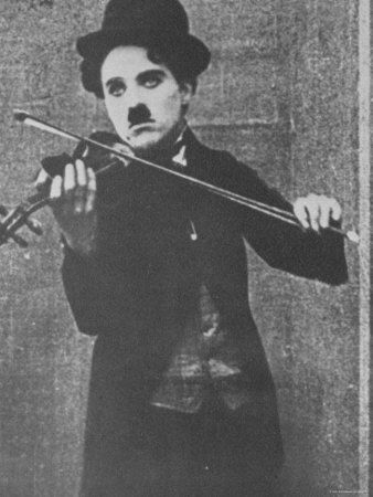 Charlie Chaplin | left handed comedian