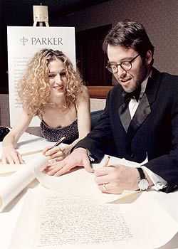 Matthew Broderick Sarah Jessica Parker | left handed