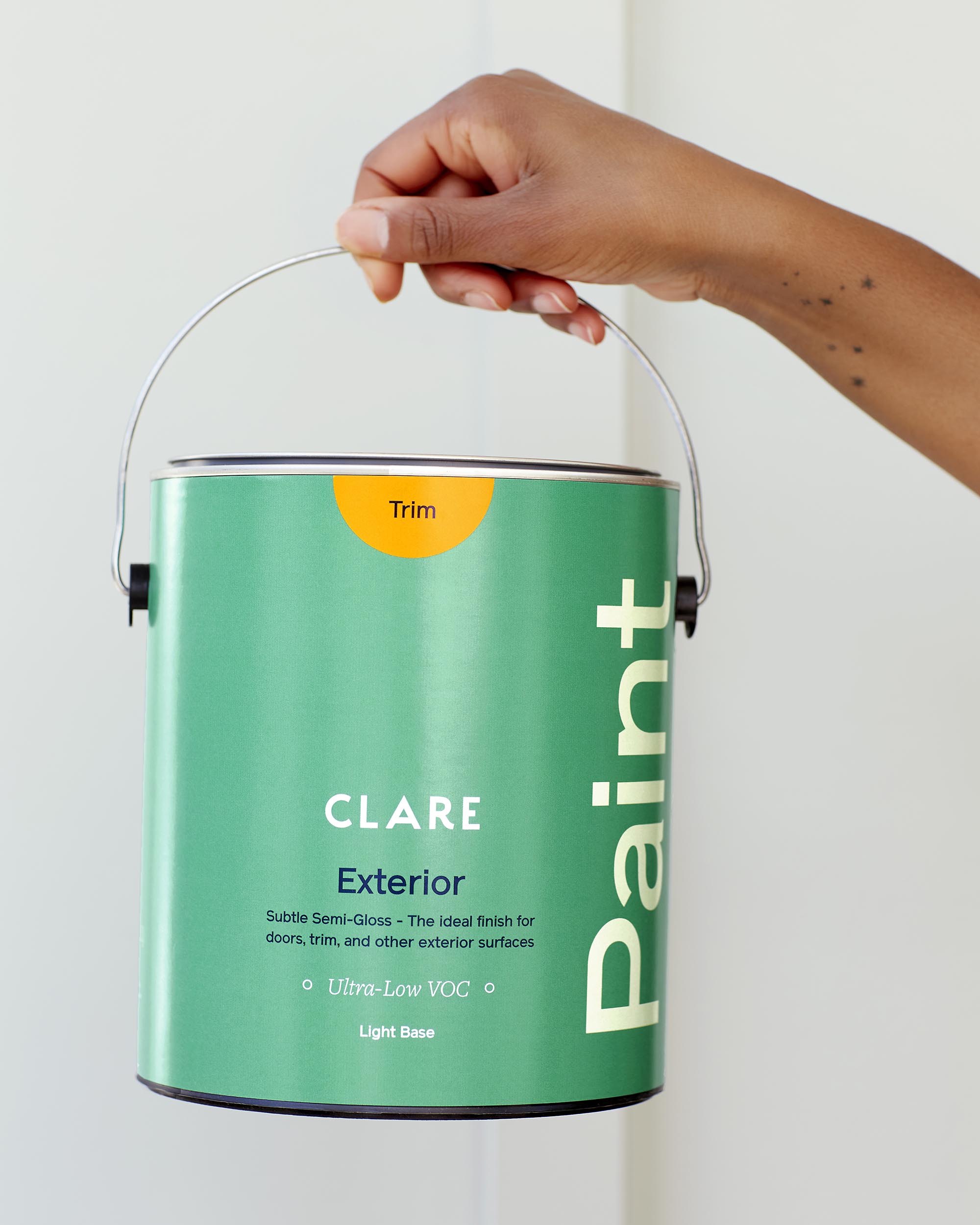 Made from high-quality ingredients and formulated to withstand the elements for long-lasting color, shop Clare’s exterior paint to upgrade your curb appeal. 