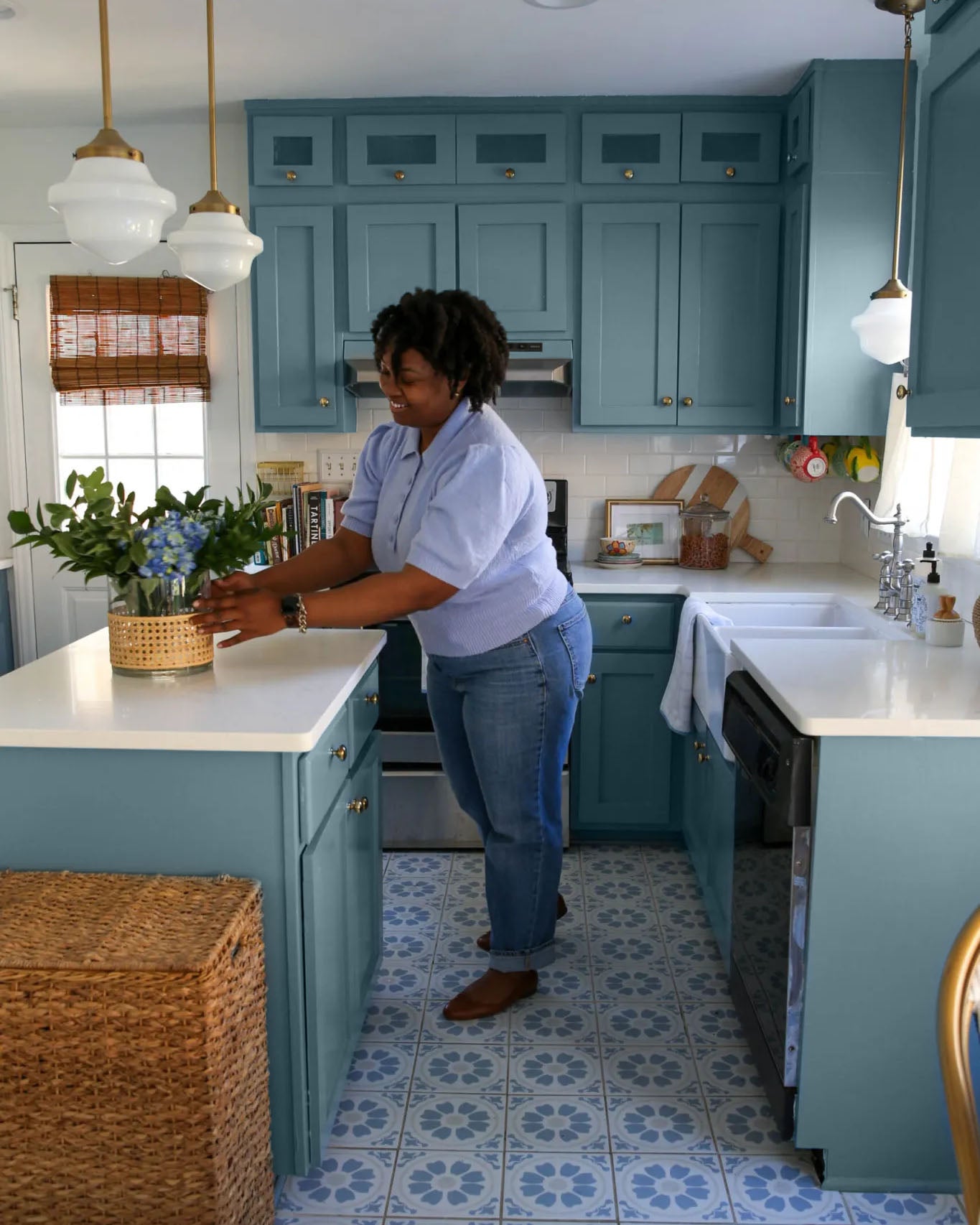 These Blue Kitchen Cabinets are Coastal Grandmother Perfection. And they’re proof you don’t need to spend a ton to refresh your space. Here’s how to pull off a budget-friendly refresh with blue kitchen cabinets.
