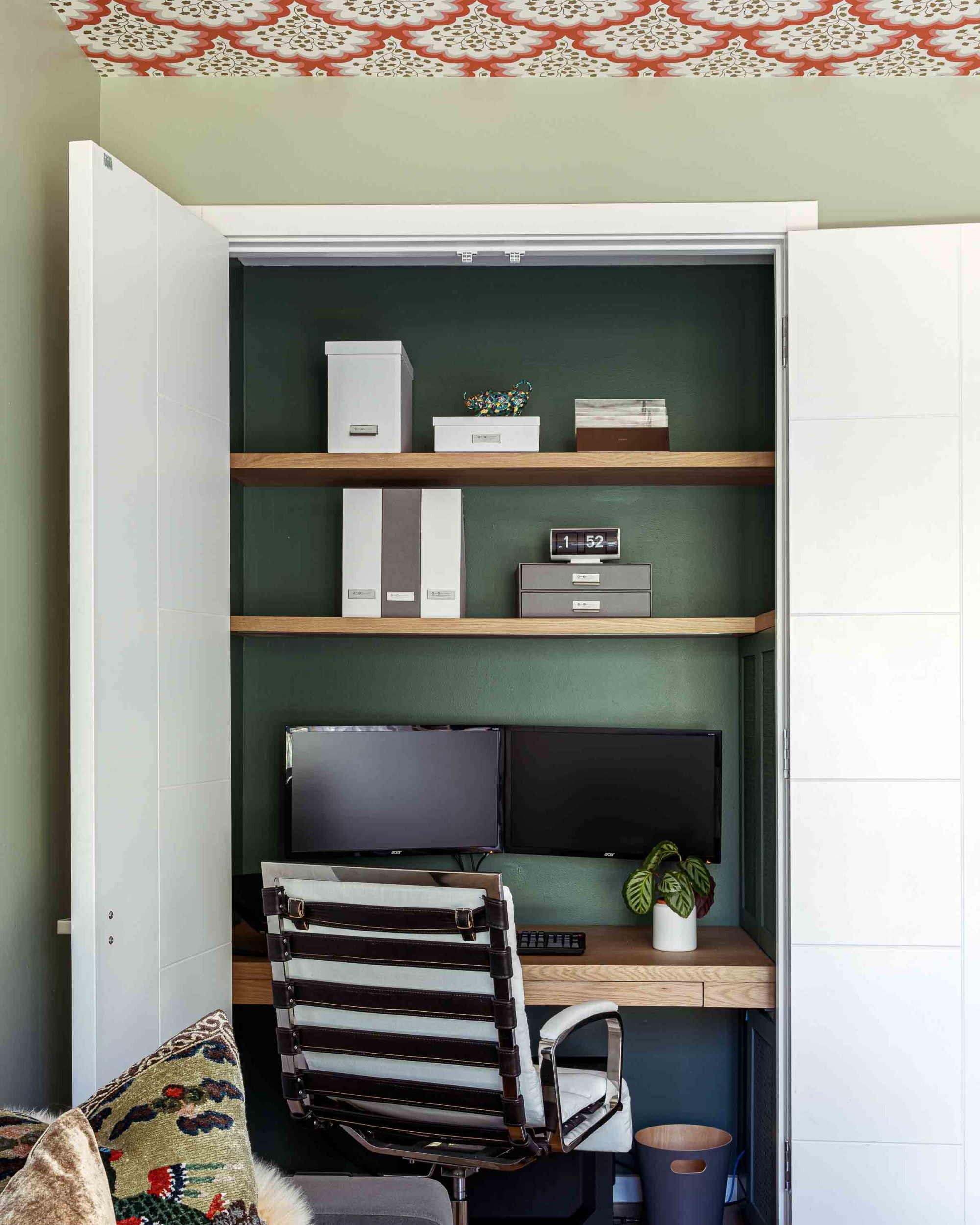 10 Work-From-Home Essentials To Upgrade Your Home Office - Nicole