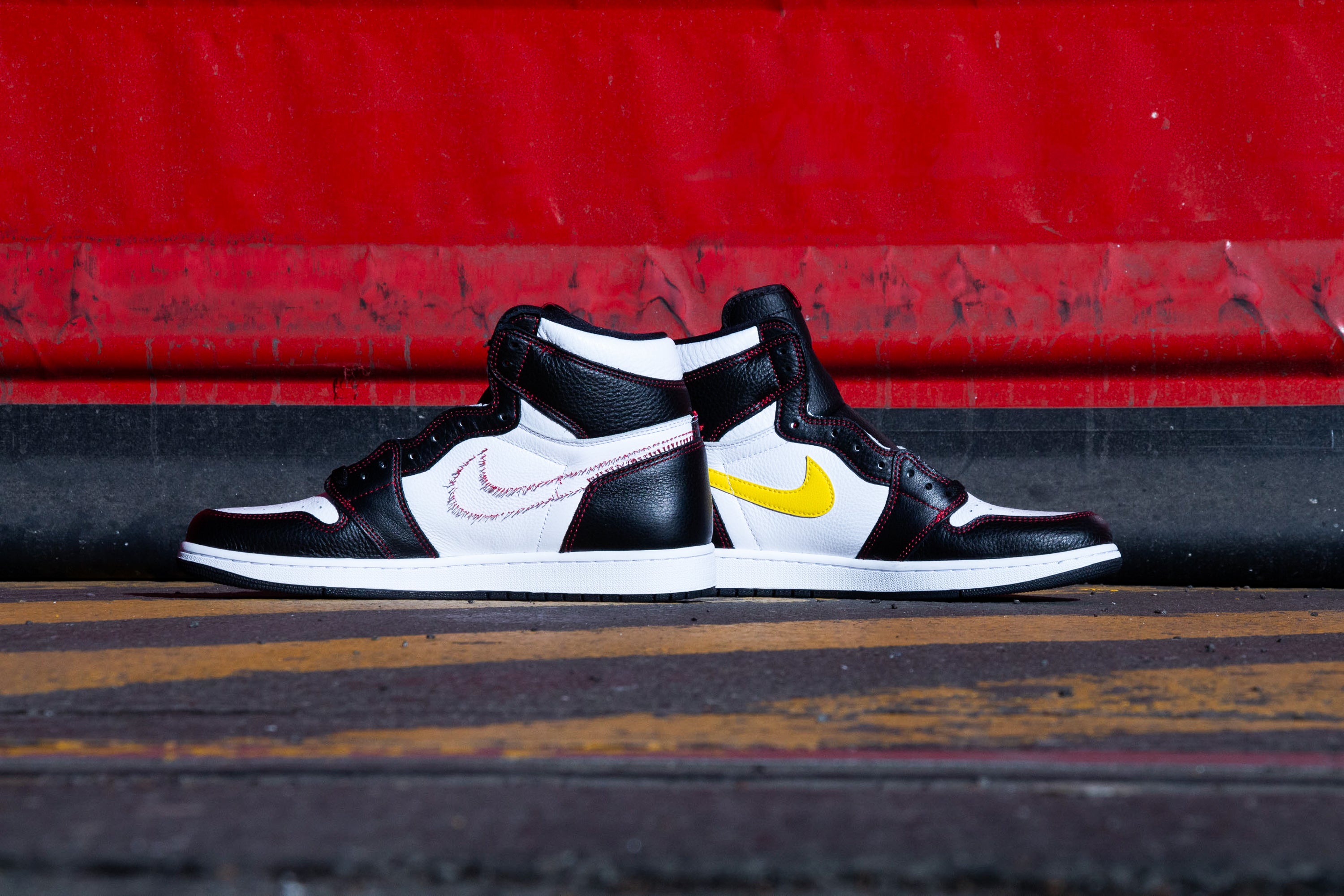 air jordan 1 high og defiant yellow