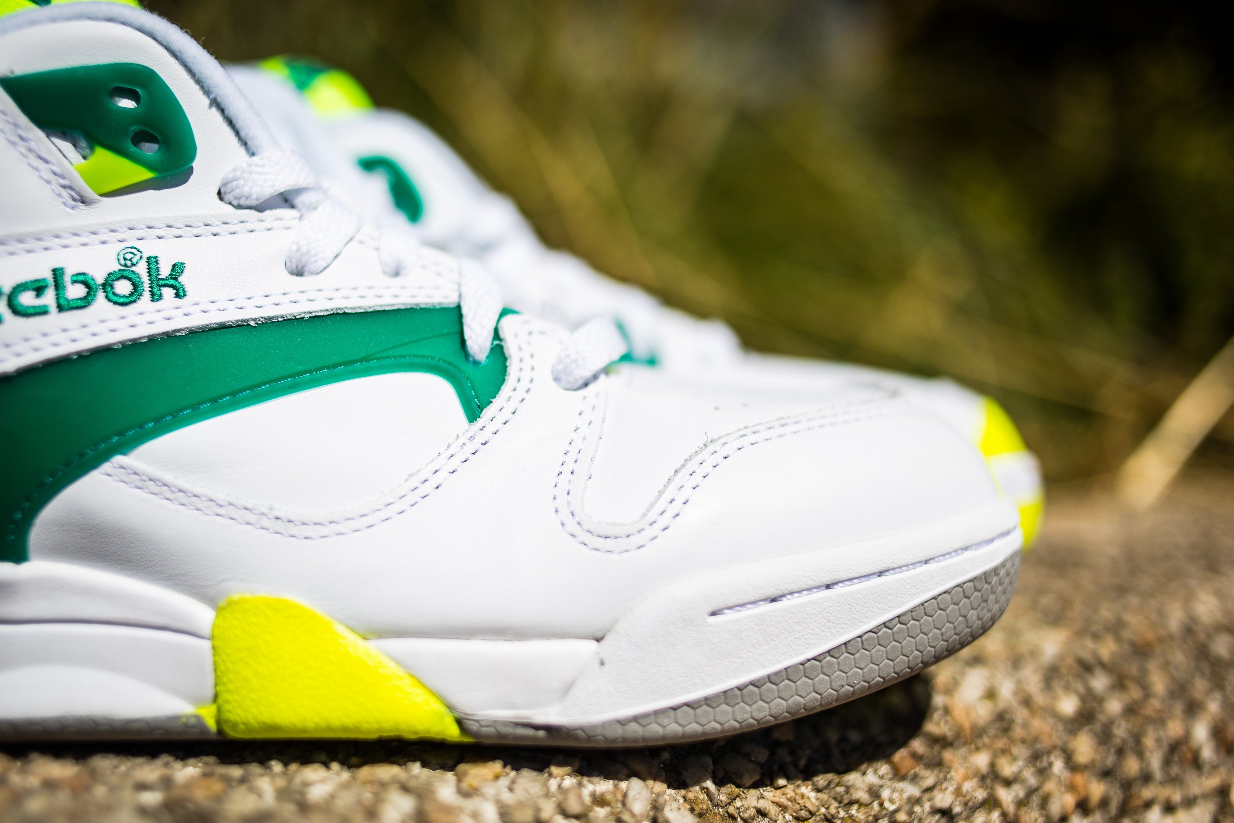 reebok court victory pump citron